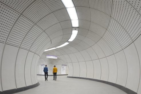 Grimshaw_Crossrail_Tottenham-Court-Road_001_INDEX-492x328.jpg