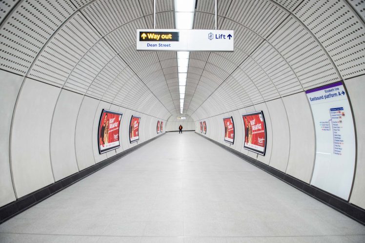 tottenham-court-road-elizabeth-line-station_343795_51975452068_o1-748x499.jpg